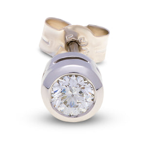 18ct White Gold Round Diamond Studs G777354