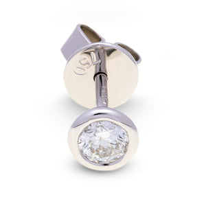 18ct White Gold Round Diamond Studs G777356